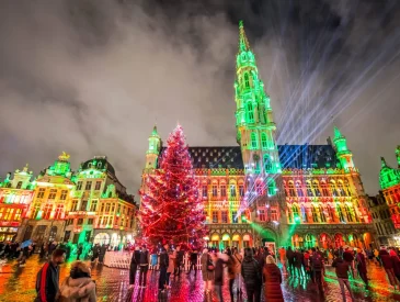 Visit Brussels Winter Wonders Parade and Christmas Market for Xmas 2022