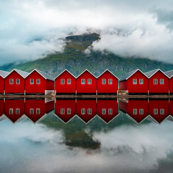 Best Places to Visit End of March: Top Global Destinations