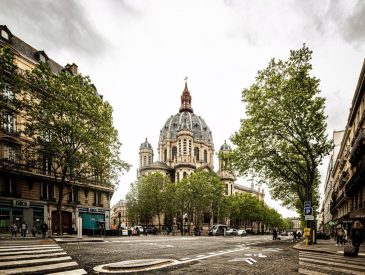 Paris Neighborhood Walks That Avoid the Checklist Trap